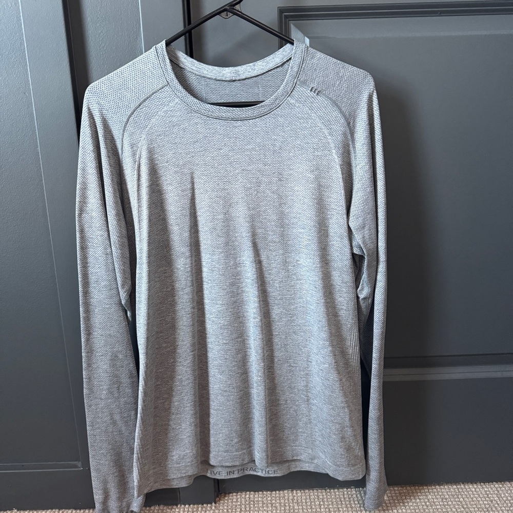 lululemon athletica Light Gray Long Sleeve Tee